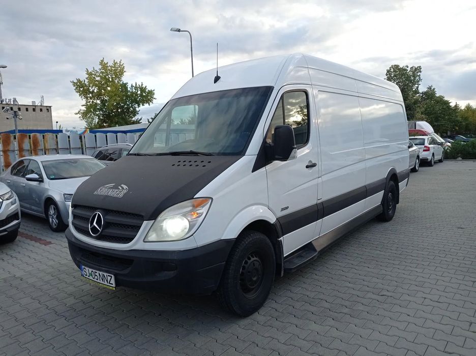Mercedes-Benz Sprinter 319 4x2 4325 906.635 Automat Mercedes Sprinter 319 4x2 4325 906.635 190CP 2011/09