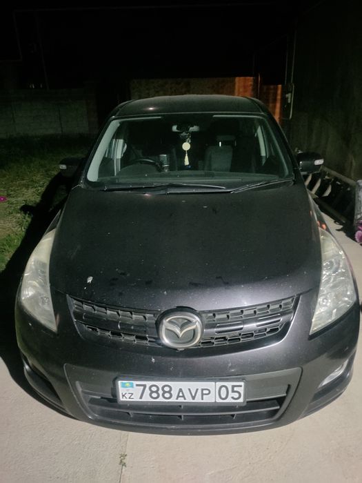 Mazda MPV 7 адамдық көлік