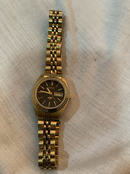 CITIZEN  оригиналь женский часы японский производитель