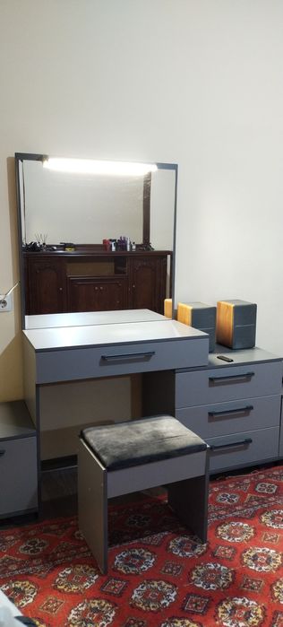 Мебель; для  дома новая