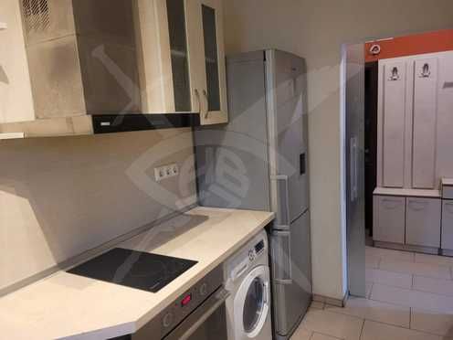 Продава се Четиристаен апартамент в Варна, Гръцка махала - 100 кв.м за 3600 €/кв.м - Снимка #1