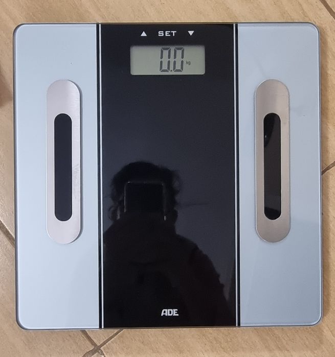 Електронни кантари до 180гк