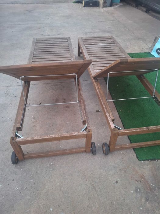 Дървен шезлонг ..