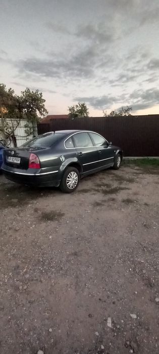 Vând sau  schimb  Volkswagen Passat