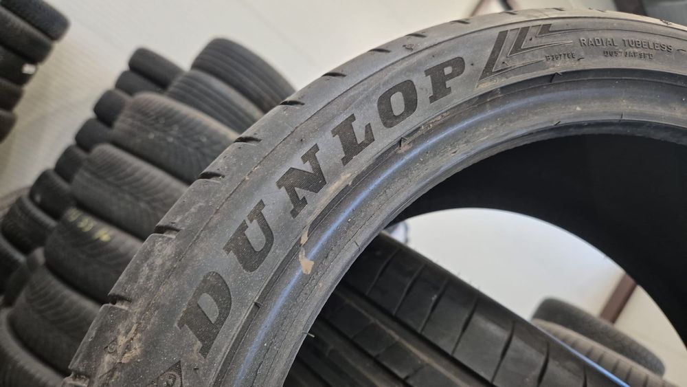 4 anvelope vara Dunlop 225 40 18