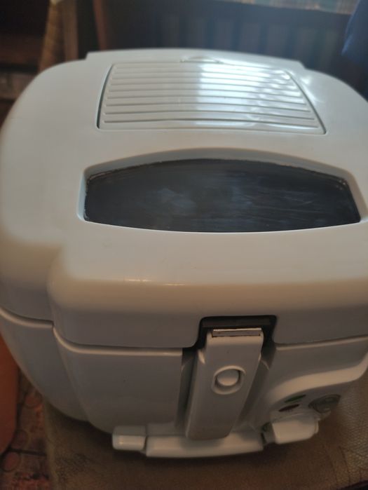 Фритюрница бытовая