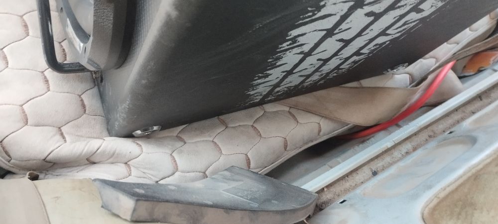 Продам сабвуфер у хорошем состоянии