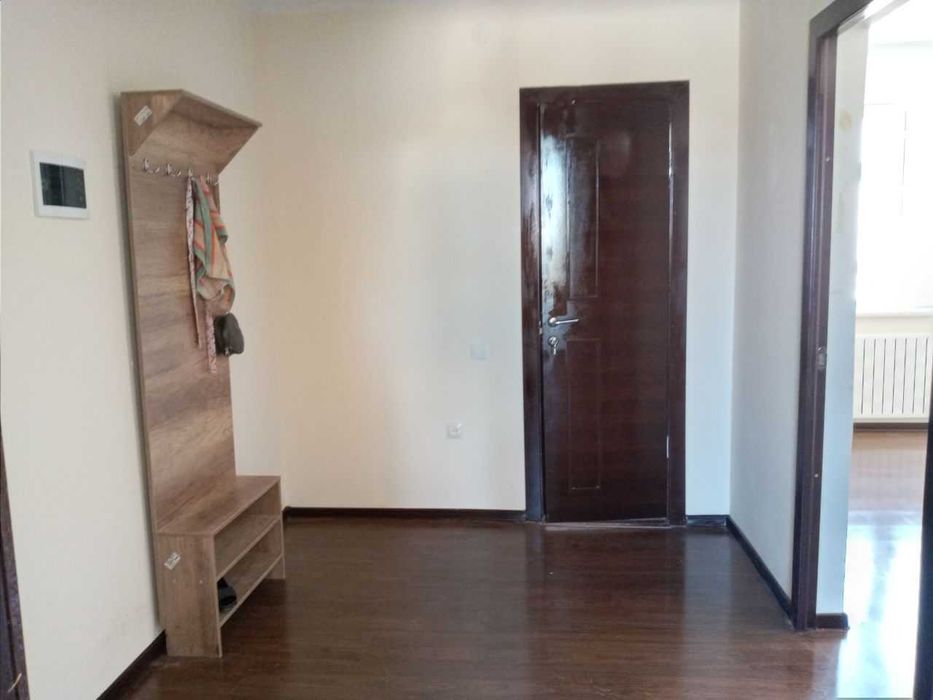 Amu sohilda Bezmakler kvartira 2/1/4