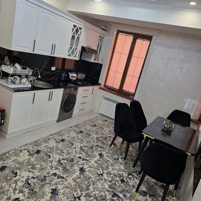 Choshtepa metrosi yaqinida shinam 1 xonali kvartira ijaraga beriladi
C