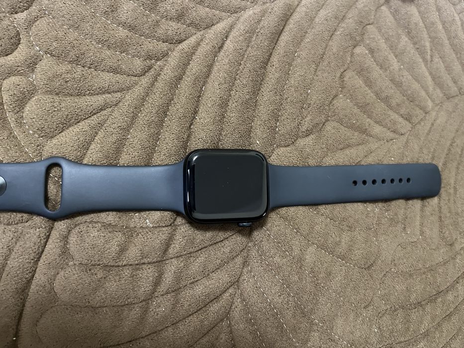 Apple Watch se 3 gen 44 mm 64 gb