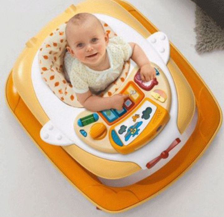 Детские ходунки отличного качества производство Италии от фирмы Чикко.