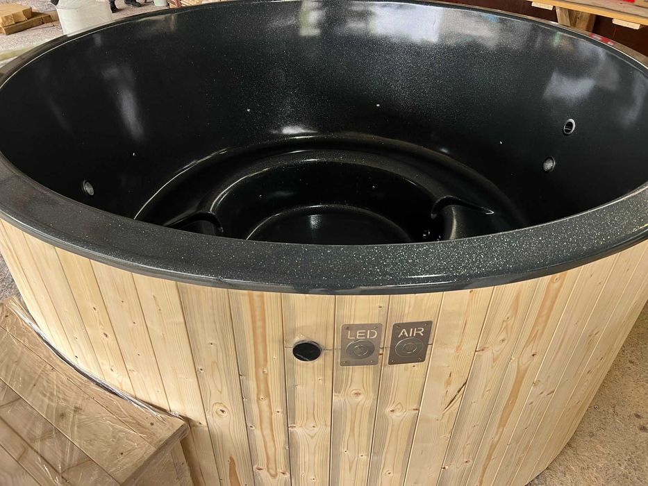 Ciubăr rotund XXL–10persoane–Aeromasaj,LED,izolație–Transport GRATUIT!