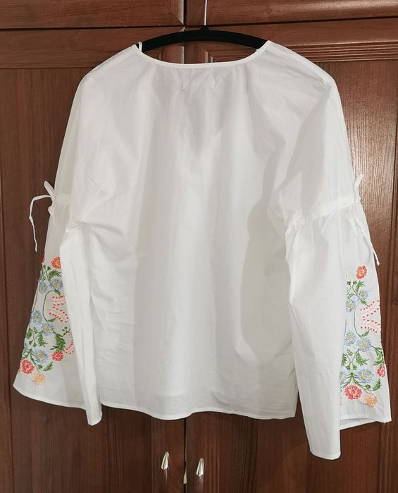 Bluza Primark, India alba cu broderie