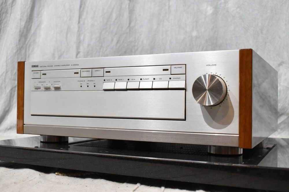 Yamaha A-2000  "Natural sound"