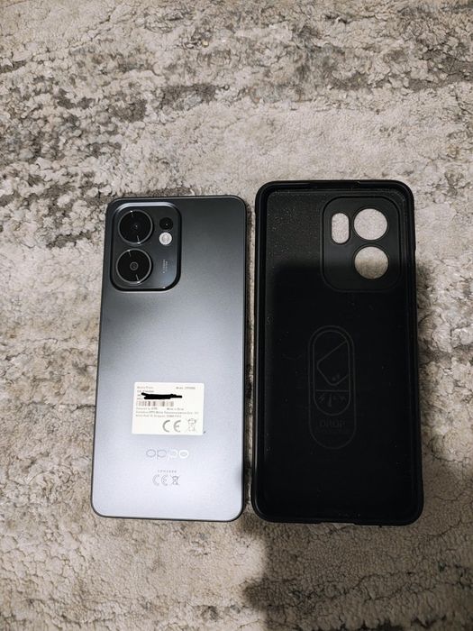 Vand Oppo Reno 13FS in garantie