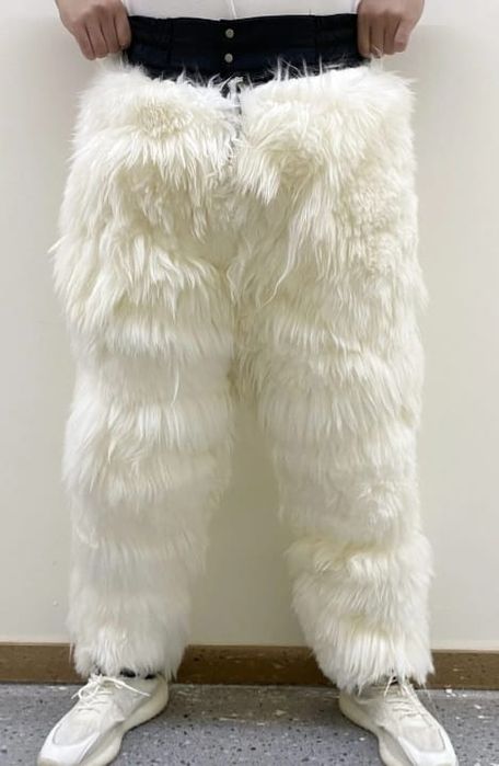 Штаны теплые меховые.