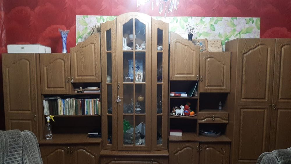 Продам стенку для гостиной