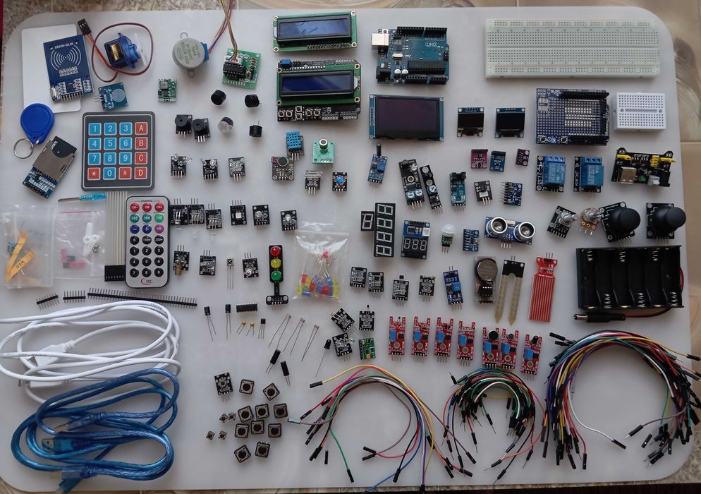 Arduino UNO комплект 80+ компонента