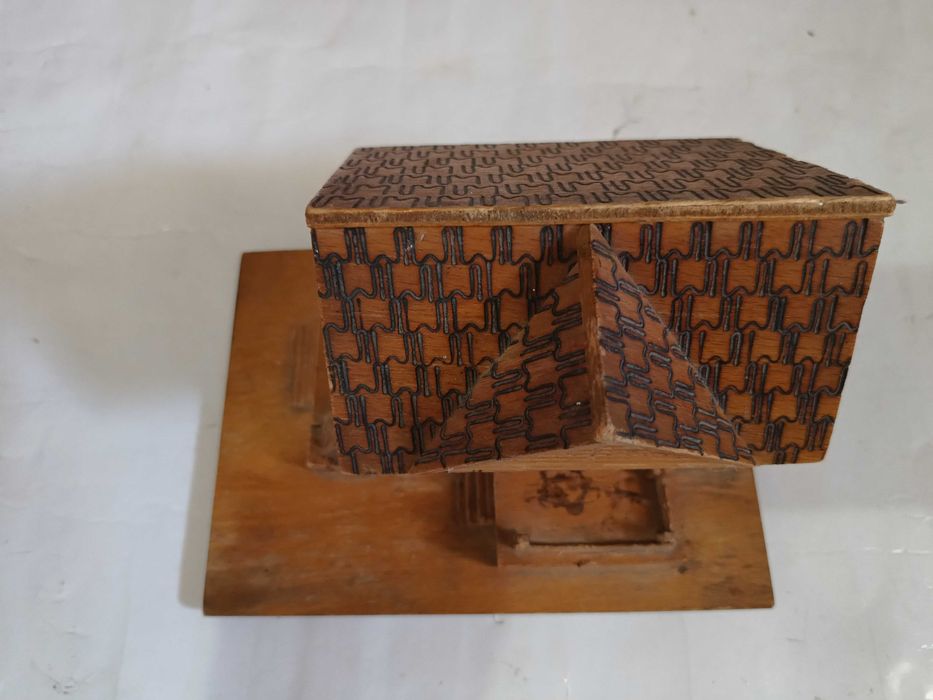 Macheta casa tradiționala deosebita veche peste 50 ani/Lemn Decor