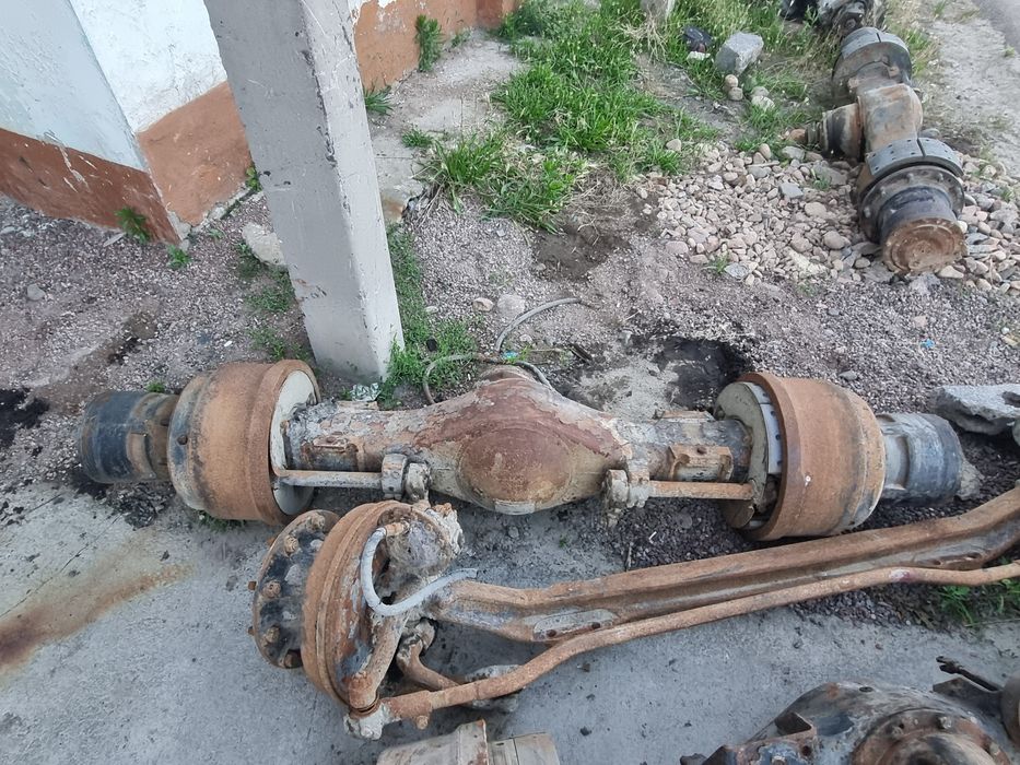 Laz aftobus zapchastlari