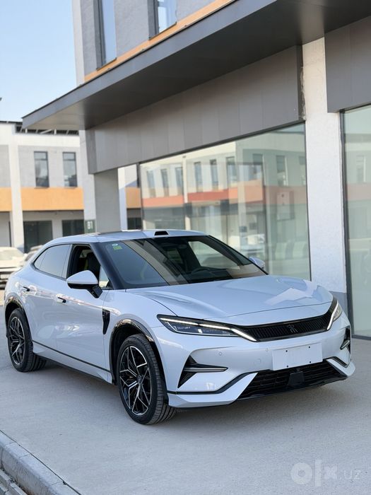 Song L 5 AWD, с пробегом