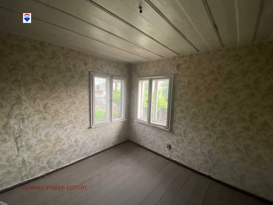 Продава се Къща в Две могили - 120 кв.м за 115 €/кв.м - Снимка #12