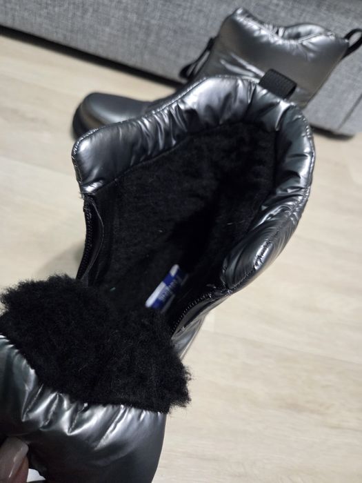 Ботинки зимние новые