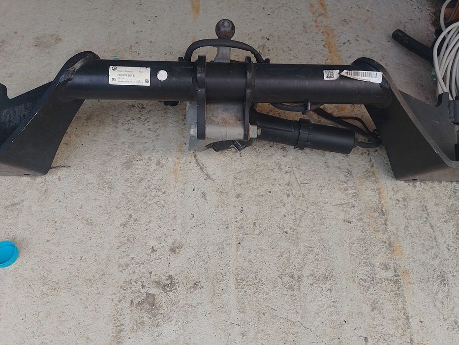 Ел.теглич за туарег след 2019 година