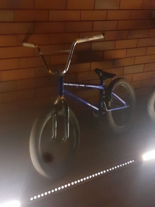 bmx Астана бу ОПИСАНИЕ