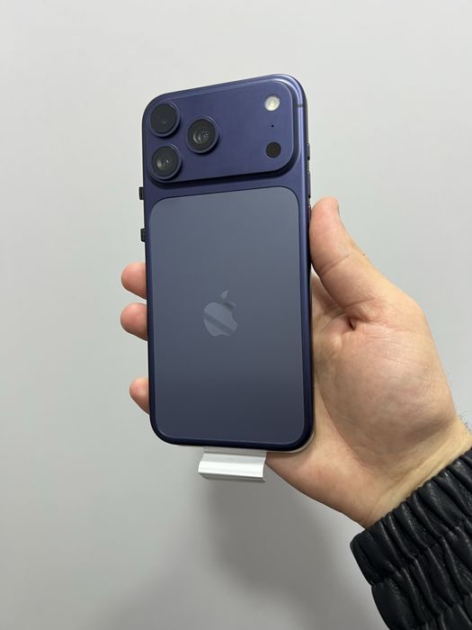 Iphone 17 pro max dubai 1/1