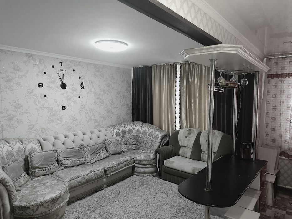 СДАМ 3х ком квартиру.