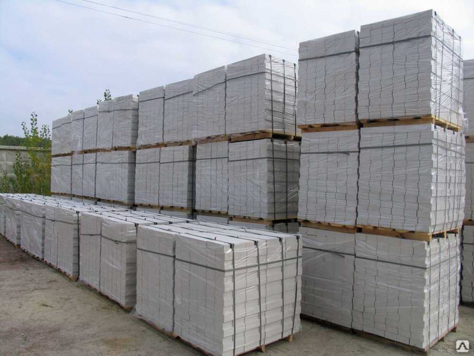 силикатный полнотелый кирпич строительный 1,4 в наличии