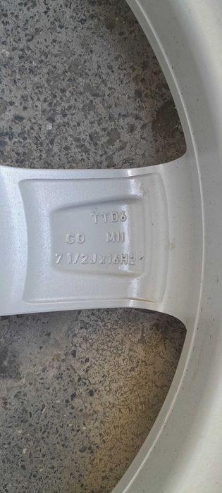 Немски алуминиеви джанти Dezent 16 цола (7,5Jx16H2)