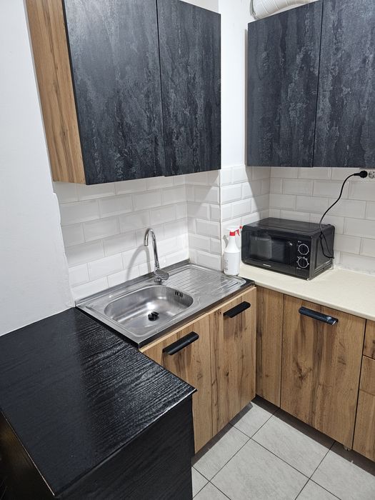 Apartament de inchiriat!