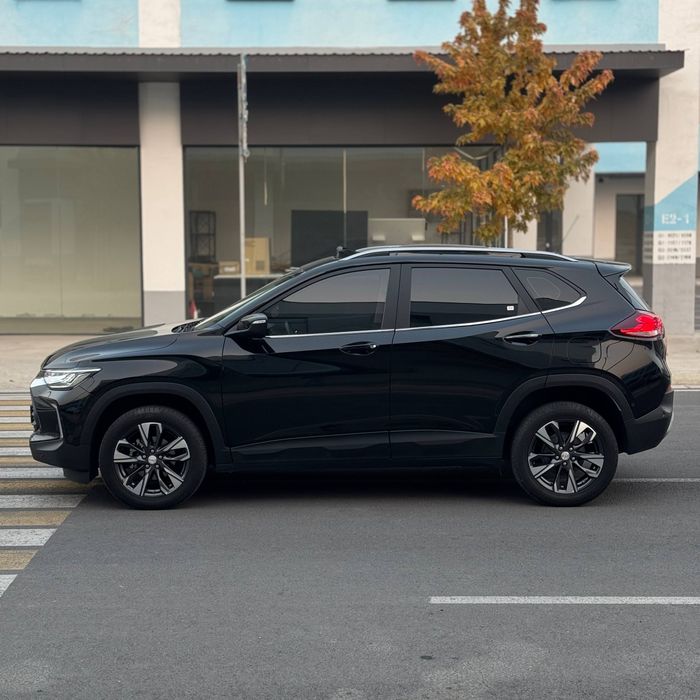 Tracker 2023 Premier Full Qora Kraska 100% Tozza Ideal Xolatda !