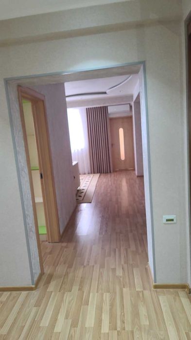 долгосрочная аренда 3 ком квартира Новза