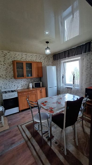 Продаётся дом, на берегу ишима через дорогу