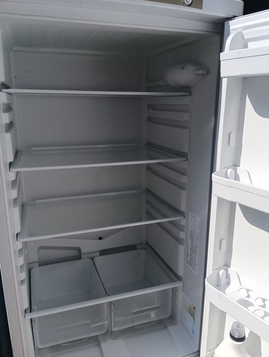 Холодильник indesit рабочее состояние