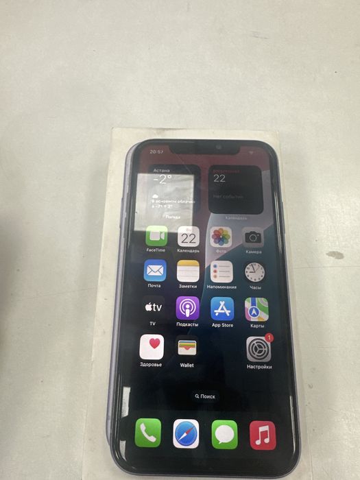 айфон 11  64 гб акб 72