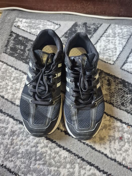 Маратонки adidas