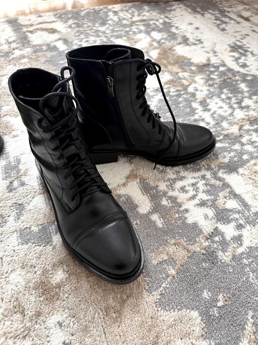 Полусапожки. Размер 38, кожа, черные.