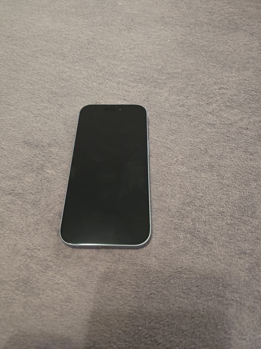 Vand/Schimb Iphone 17/ 256 gb Impecabil