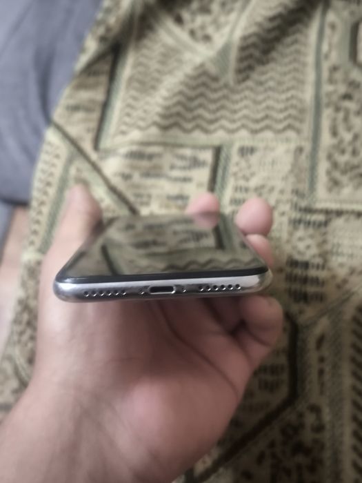 Iphone x 64гб в хорошем состоянии