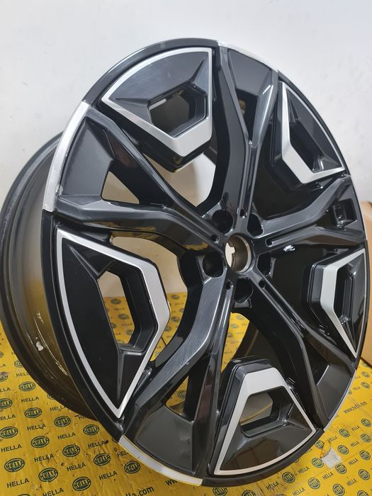 1 buc janta 22 inch BMW iX i20 5A02658 9.5j style 1020