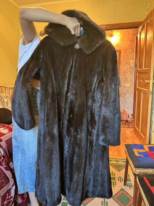 Продается норковая шуба