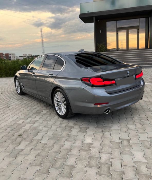 BMW SERIA 5 G30 520 Istoric BMW