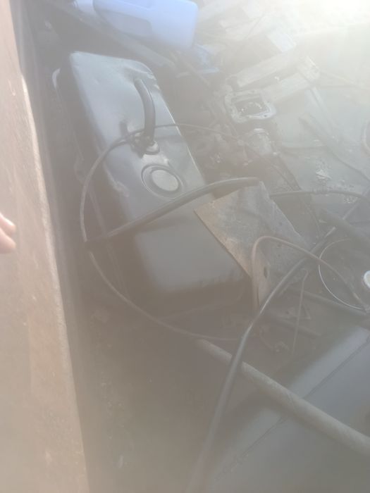 Продам ЗИЛ на запчасти