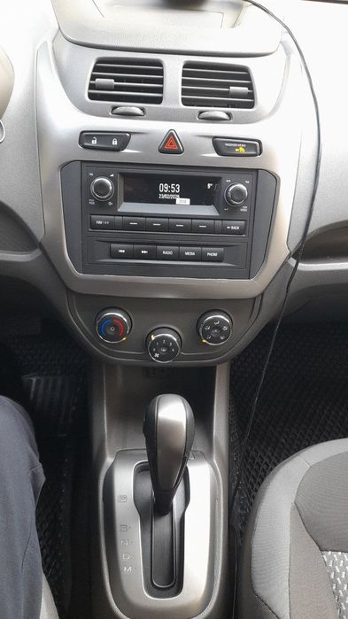 Chevrolet Cobalt 2025 — 2