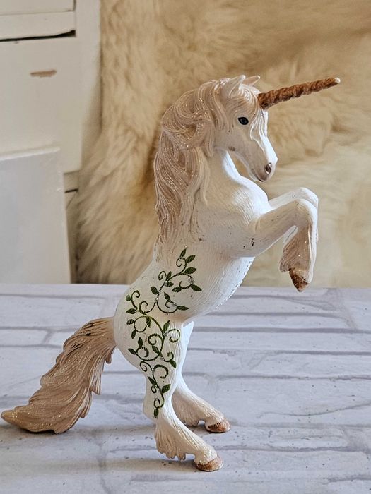 Figurina Schleich Bayala 70421 Unicorn Fantasy Gliter