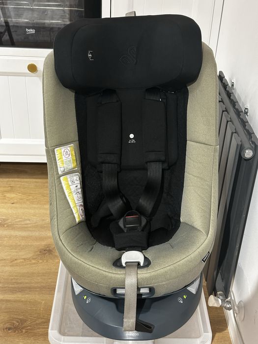 Scaun auto rotativ Swandoo Marie 3